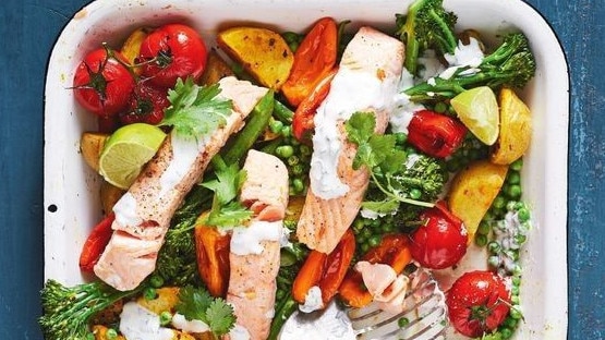 Belly fat recipes: Healthy salmon, potato and broccoli tray bake.