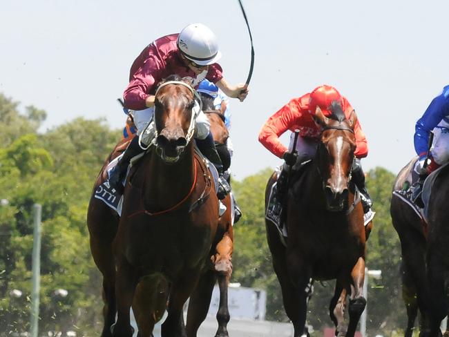 Madotti (left) winning at the Gold Coast. Picture: Grant Peters, Trackside Photography