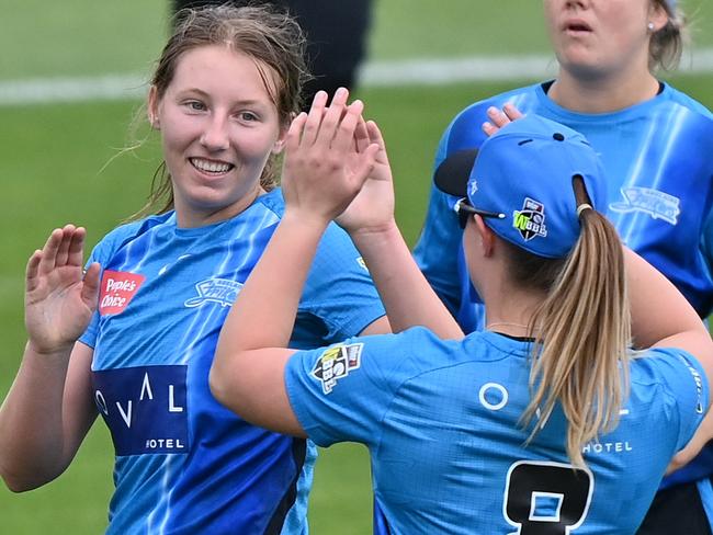 LAUNCESTON, AUSTRALIA - OCTOBER 23: Darcie Brown of the Strikers celebrates taking the wicket of Rachel Priest of the Hurricanes during the Women's Big Bash League match between the Adelaide Strikers and the Hobart Hurricanes at Invermay Park, on October 23, 2021, in Launceston, Australia. (Photo by Steve Bell/Getty Images)