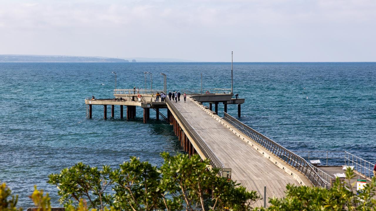 Fishing co-op booted from Lorne home after seven decades