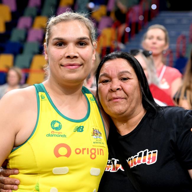 Donnell Wallam poses with her mother Donna.