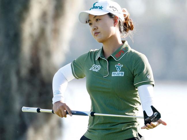 ORLANDO, FLORIDA - JANUARY 30: Minjee Lee of Australia prepares to putt on the 18th green during the first round of the Hilton Grand Vacations Tournament of Champions 2025 at Lake Nona Golf & Country Club on January 30, 2025 in Orlando, Florida.   Cliff Hawkins/Getty Images/AFP (Photo by Cliff Hawkins / GETTY IMAGES NORTH AMERICA / Getty Images via AFP)