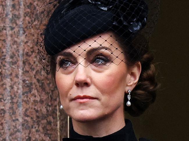 TOPSHOT - Britain's Catherine, Princess of Wales, attends the Remembrance Sunday ceremony at the Cenotaph on Whitehall in central London, on November 10, 2024. Remembrance Sunday is an annual commemoration held on the closest Sunday to Armistice Day, November 11, the anniversary of the end of the First World War and services across Commonwealth countries remember servicemen and women who have fallen in the line of duty since WWI. (Photo by Toby Melville / POOL / AFP)