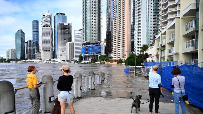 AFTER: People near the Howard Smith Wharves, riverside walkway and surrounding areas have been urged to evacuate the area immediately. Picture: NCA NewsWire / Dan Peled