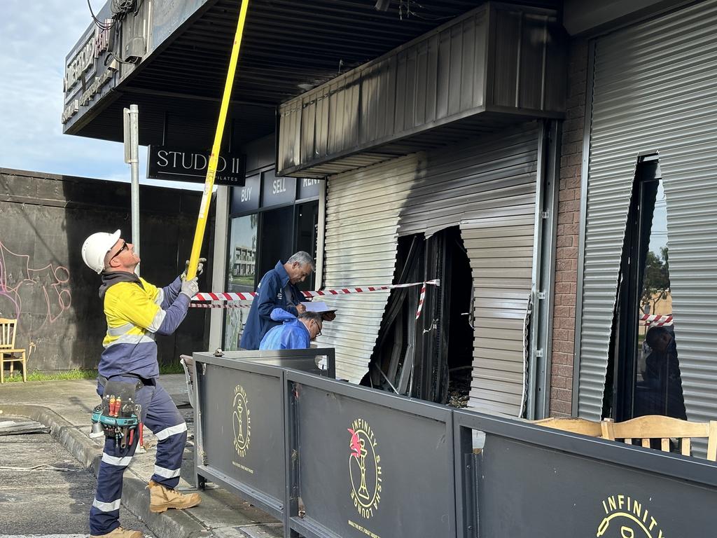 Epping, Ararat tobacco shops destroyed in suspected arson attack ...