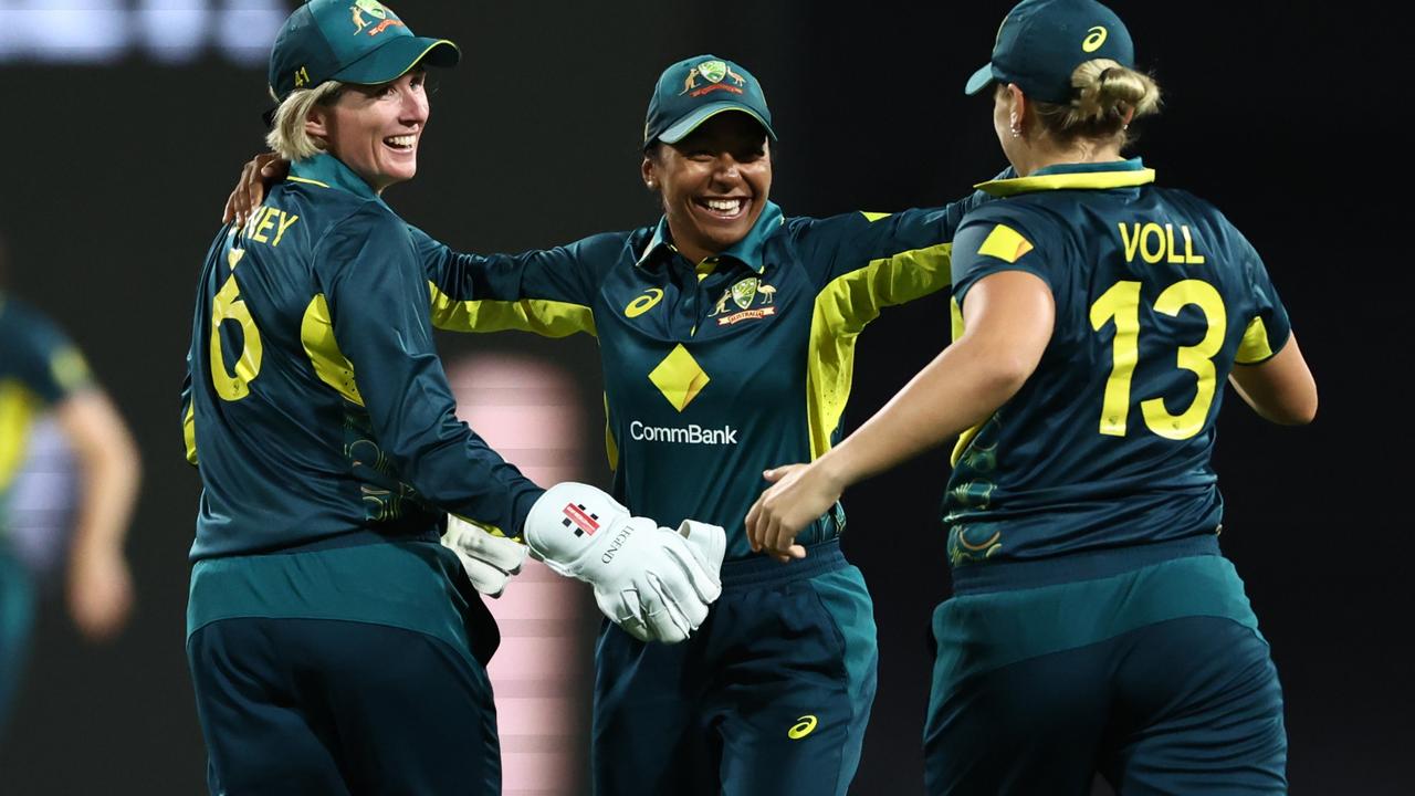 ‘Well-oiled machine’: Injuries won’t stop Aussies