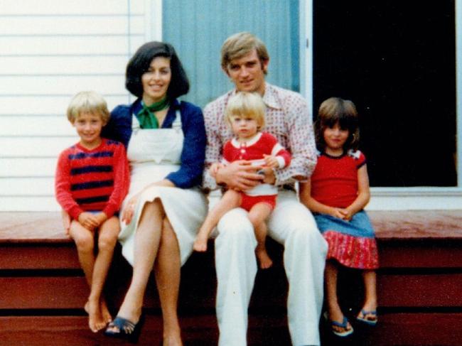 Sarah with her mum Louise and dad Michael, twin brother Scott and little brother Mark taken in Geelong in 1979. Picture: Supplied