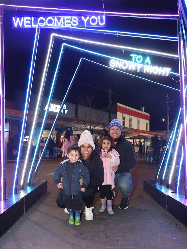 MELBOURNE, AUSTRALIA - JULY 26 2024 Lauren, Trent Mills and children Attend the Gippsland SnowFest held in Warragul. Picture: Brendan Beckett