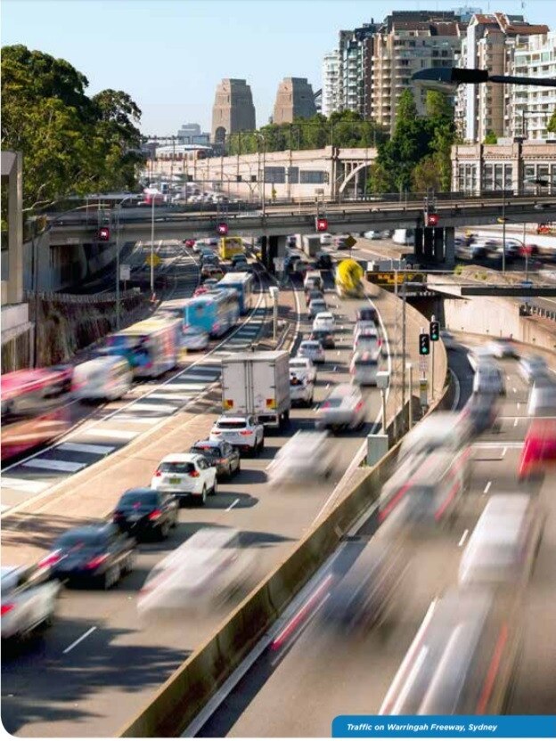 The Warringah Fwy would be temporarily closed in off-peak periods.