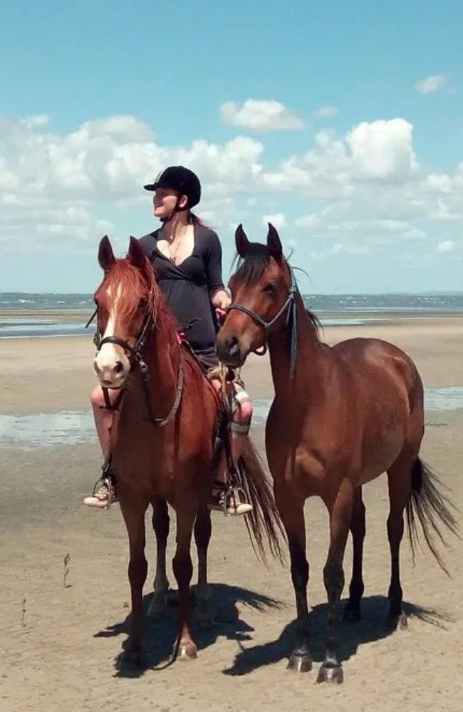 Shane Steffen and her two horses Glory and Malika are no stranger to endurance rides, completing a few as long as 500km.