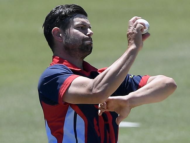 James Nanopoulos bowls during the Premier Cricket: Dandenong v Prahran match in Dandenong, Saturday, Dec. 1, 2018. Picture:Andy Brownbill