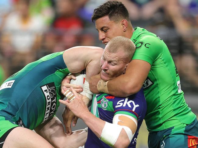 Joseph Tapine was sin binned for a shoulder charge on Mitch Barnett. Picture: Ezra Shaw/Getty Images