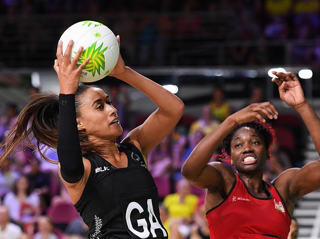 GOLD COAST, AUSTRALIA - APRIL 11: Maria Folau of New Zealand competes in the Netball match between New Zealand and England on day seven of the Gold Coast 2018 Commonwealth Games at Gold Coast Convention Centre on April 11, 2018 on the Gold Coast, Australia.  (Photo by Albert Perez/Getty Images)