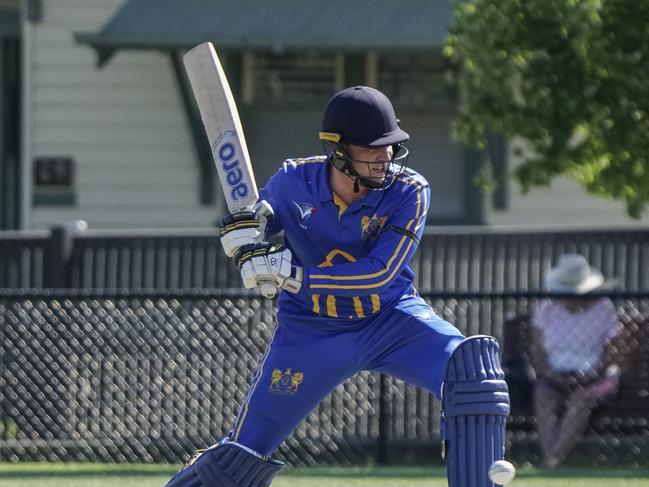 Ormond star Adam Bull on his way to a half-century. Picture: Valeriu Campan