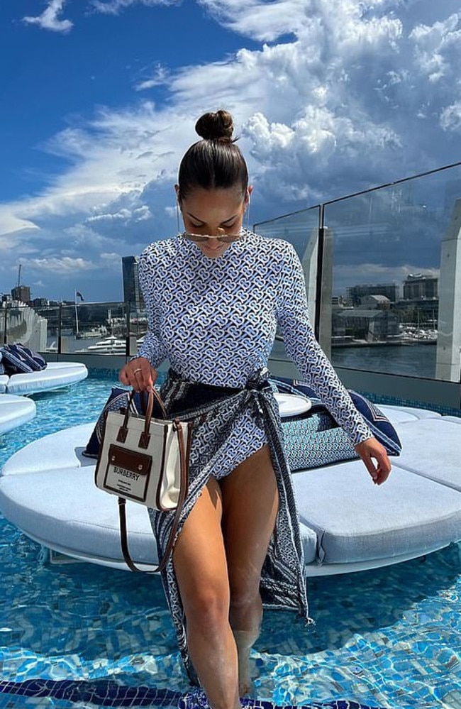 The fashion influencer copped flak for allegedly ‘not reading the terms and conditions’. Picture: Instagram/jadetunchy