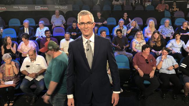 David Speers prepares to host the People’s Forum.