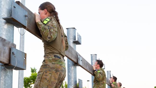 Special Forces Entry Test at Holsworthy Barracks, put through a series of physical and cognitive tests. Picture: LACW Jacqueline Forrester/ Defence