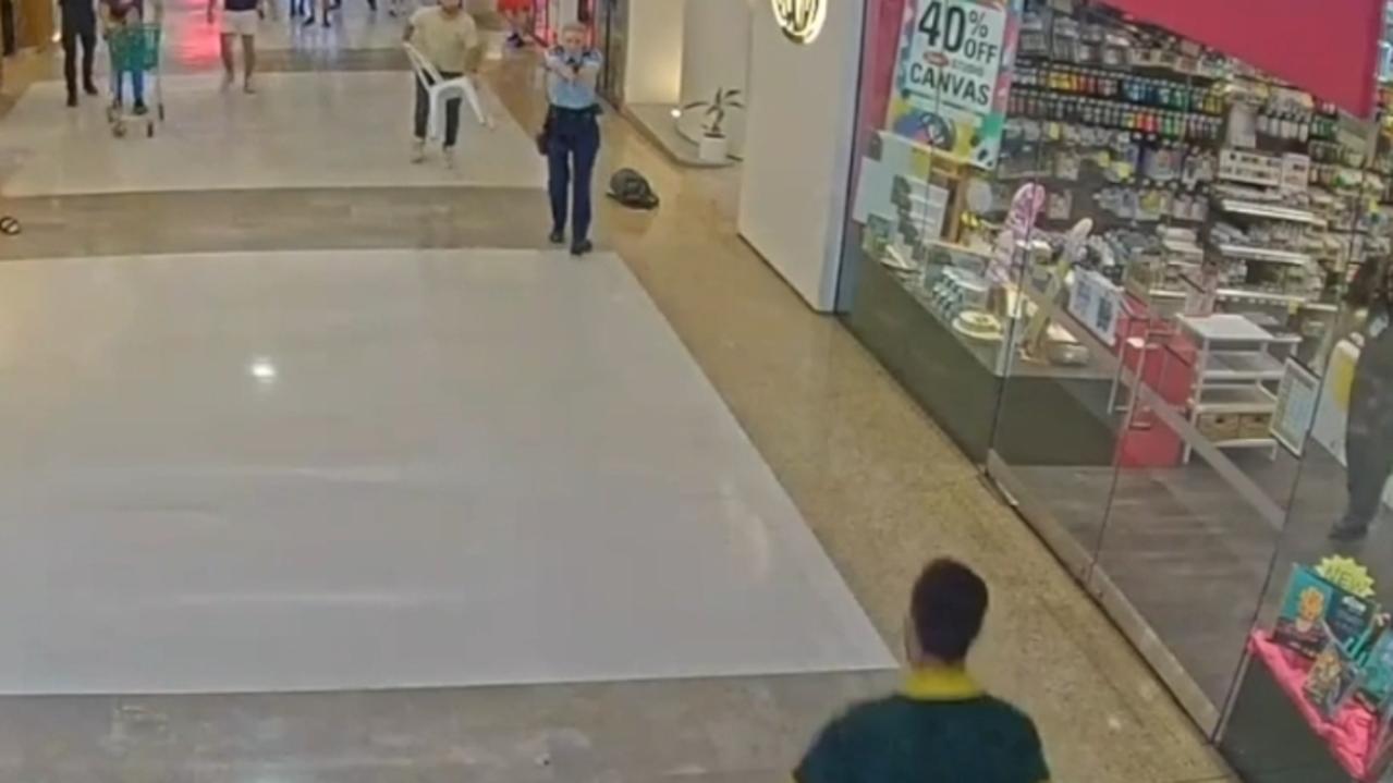 Moment hero cop guns down Bondi killer
