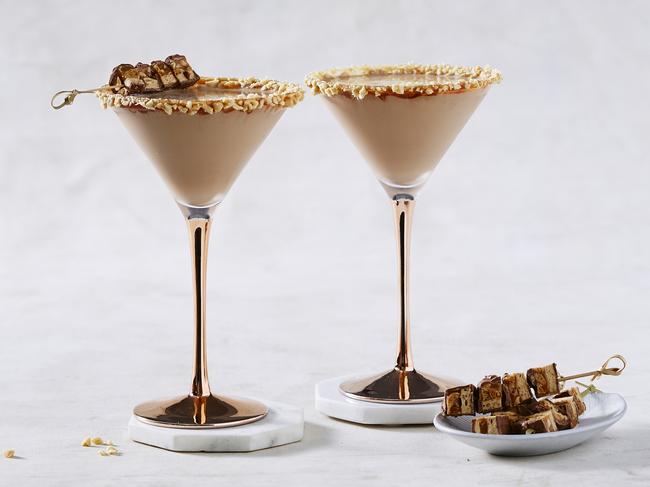 HIBERNATION - TASTE CHOCOLATE RECEIPE PICS FOR AUG 22., 2020. Snickers martini