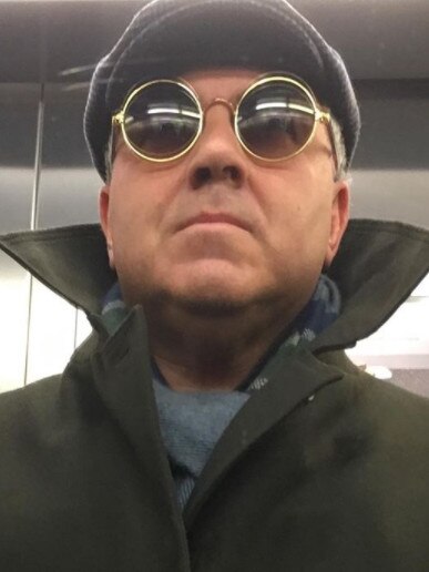 Being in Washington improved Joe Hockey’s selfie game.