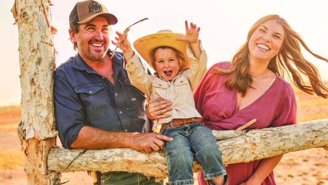 Outback Wrangler Matt Wright, his wife Kaia and son Banjo: Their travel ...