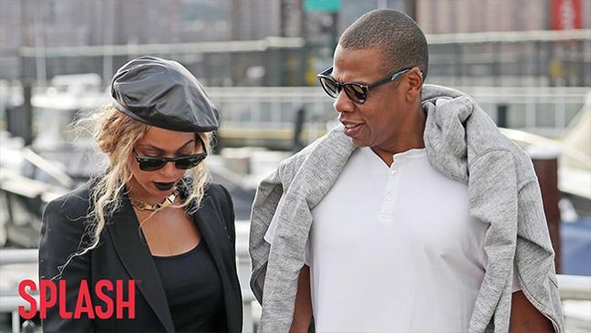 Beyoncé and Jay Z bring twins to Malibu mansion