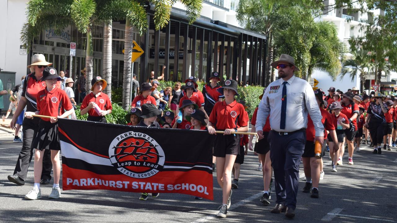 90+ photos: Rockhampton pays its respects in 2024 Anzac Day March | The ...