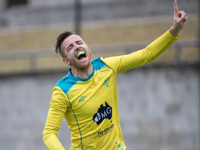 15/10/2017: Australian striker Jake Whetton celebrates after scoring a goal as the Kookaburras defeated New Zealand 6-0 in the Oceania Cup final in Sydney.