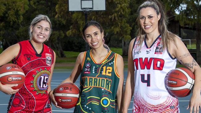 Local basketball stars (L-R) Jasmin Fejo, Renai Fejo and Alex Wilson. Wilson has been selected as part of Australia’s 3x3 women’s basketball team. Picture: Mark Brake