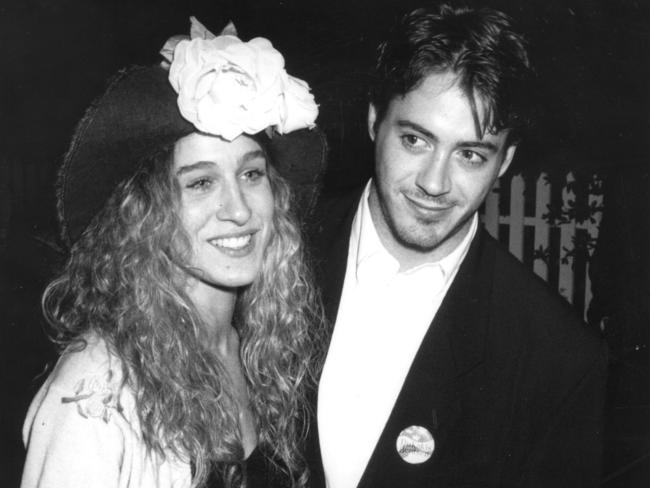 Sarah Jessica Parker and Robert Downey Jr meet again | Howard Stern ...