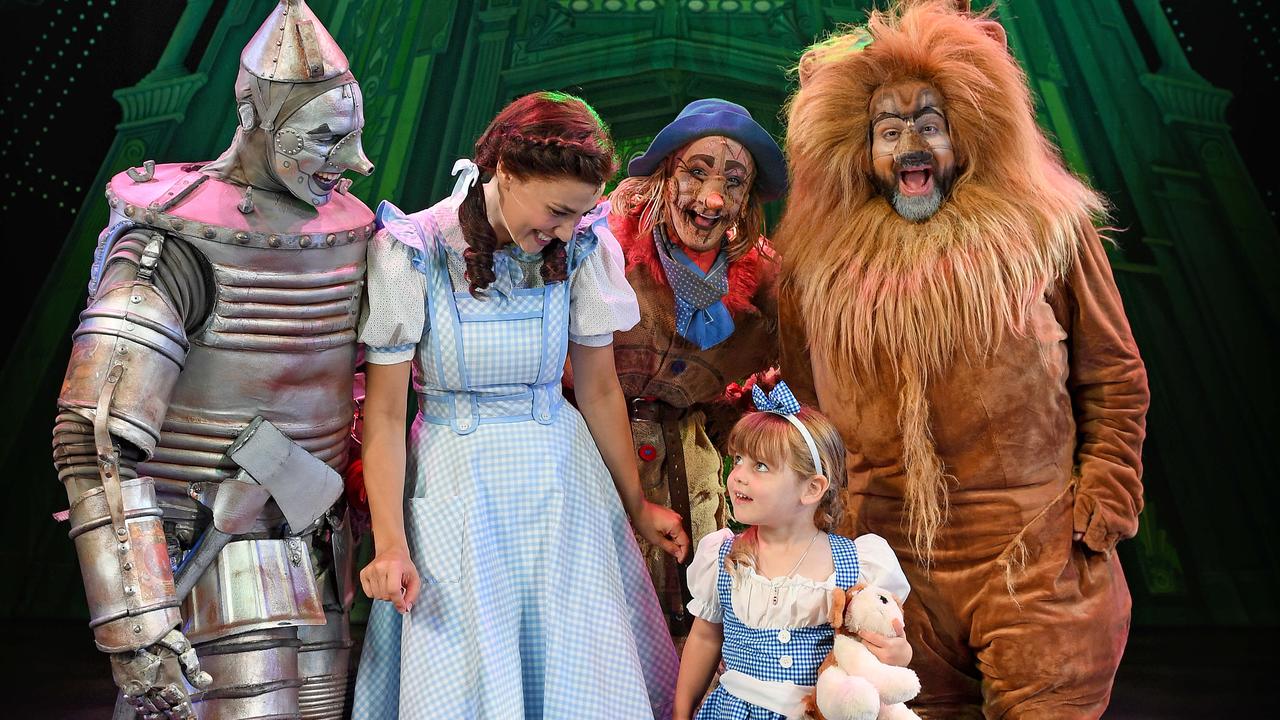 Dorothy Carpenter meets cast of The Wizard of Oz The Advertiser