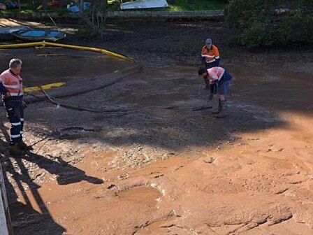 Authorities work to clean up the spill on Pittwater. Picture: NSW Fire &amp; Rescue (Forestville)