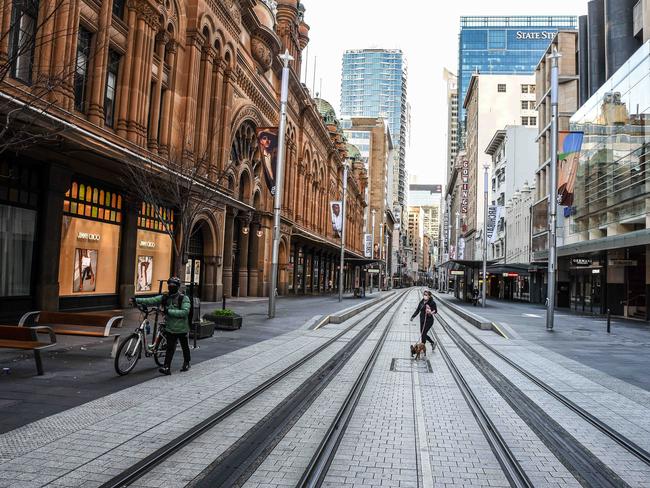 SYDNEY, AUSTRALIA - NewsWire Photos June 27, 2021:General coverage of central Sydney's streets as the city becomes a ghost town on the first day of a wide spread two week lockdown.Picture: NCA NewsWire / Flavio Brancaleone