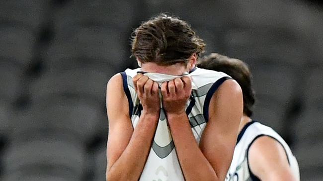 MELBOURNE, AUSTRALIA - JULY 14: Victoria Country look dejected after losing the 2024 Marsh AFL Championships U18 Boys match between Victoria Metro and Victoria Country at Marvel Stadium on July 14, 2024 in Melbourne, Australia. (Photo by Josh Chadwick/AFL Photos)