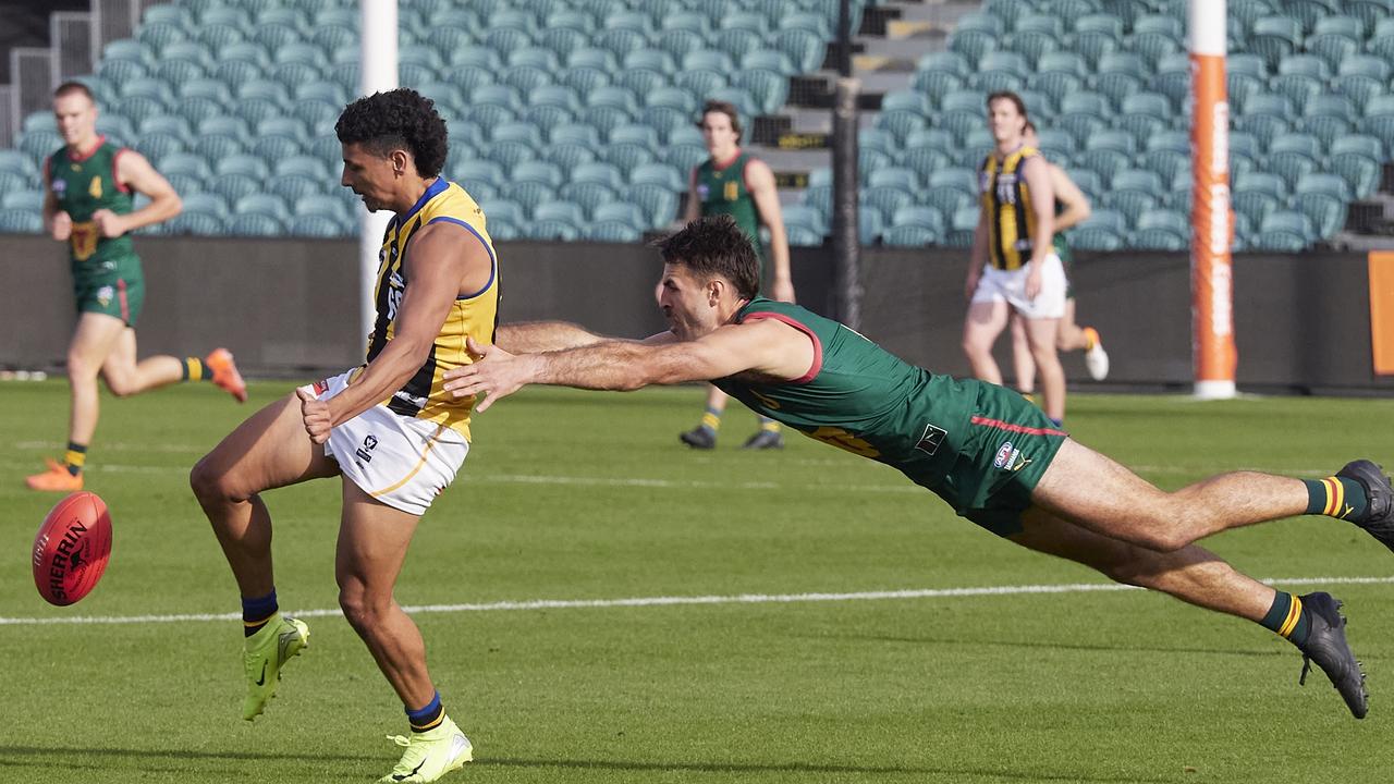 Boag sets sights on VFL after star Tassie showing