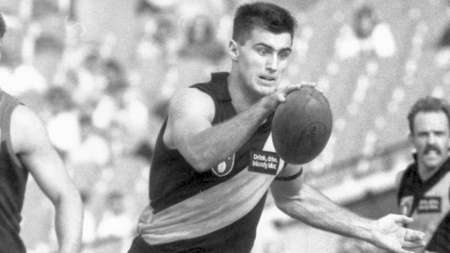 Stephen Ryan playing for Richmond in 1992.