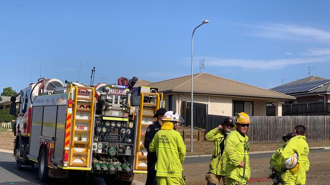 Multiple crews attend a fire which threatened Gracemere properties this afternoon. Picture: Jann Houley