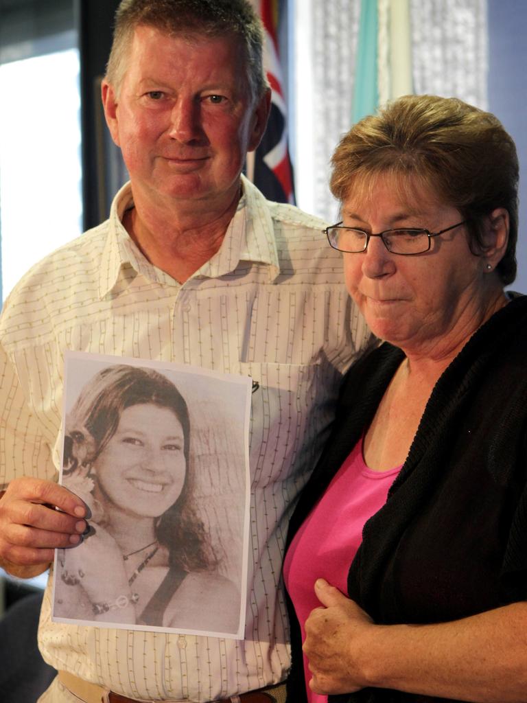 John and Margaret Carmichael at press conference in Sydney to announce a reward for information about their daughter, who went missing in April 2001 from Katoomba.