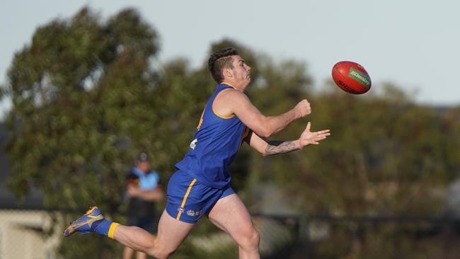 SFNL Division 1 football: Cranbourne v Cheltenham. Zak Roscoe - Cranbourne Eagles.  Picture: Valeriu Campan