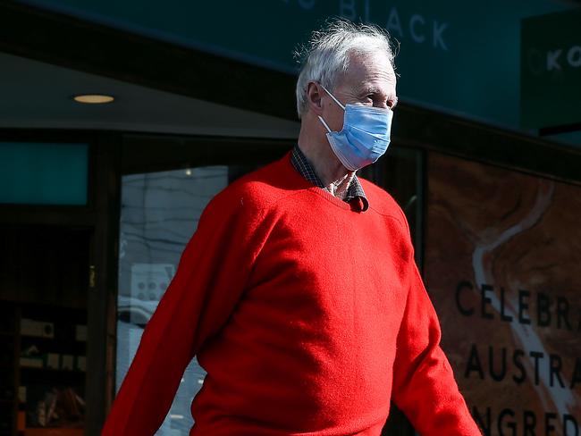 MELBOURNE, AUSTRALIA- NewsWire Photos JULY 24, 2020 : People abiding by the rules of mandatory mask wearing throughout Melbourne due to a second wave of coronavirus. Picture : NCA NewsWire / Ian Currie