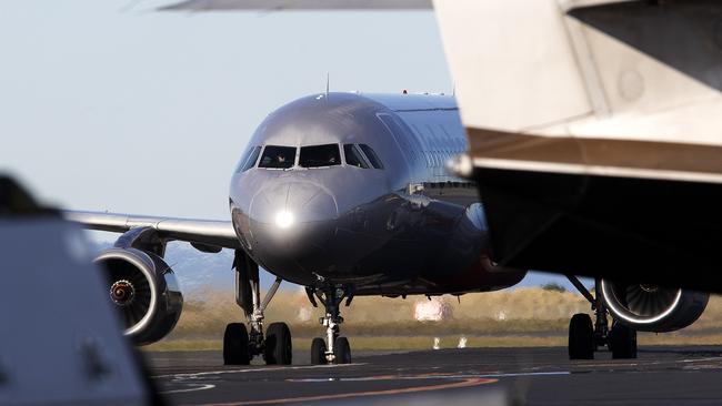 Jetstar flight JQ 705 arrives at Hobart from Melbourne. Picture Chris Kidd