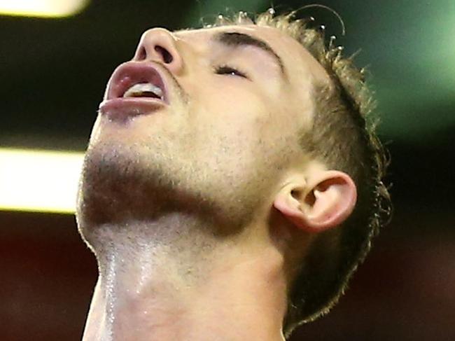 LIVERPOOL, ENGLAND - JANUARY 01: Jordan Henderson of Liverpool reacts after a missed chance on goal during the Barclays Premier League match between Liverpool and Leicester City at Anfield on January 1, 2015 in Liverpool, England. (Photo by Clive Brunskill/Getty Images)