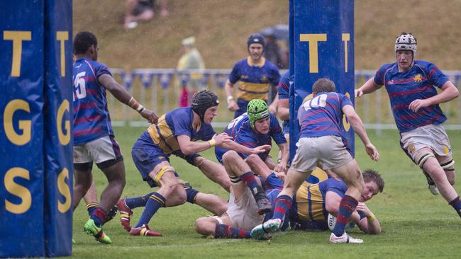 Harry Hoopert scores for Grammar in the 2015 O’Callaghan Cup. Picture: Nev Madsen