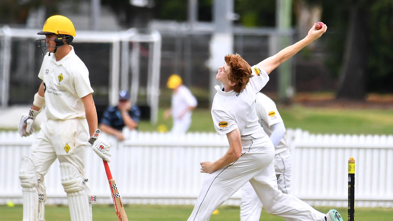 Valley bowler Callum Vidler Valley V West first grade cricket. Saturday November 11, 2023. Picture, John Gass