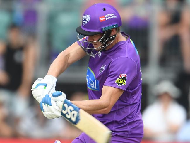 LAUNCESTON, AUSTRALIA - JANUARY 19: David Miller of the Hurricanes plays a shot during the Big Bash League match between the Hobart Hurricanes and the Adelaide Strikers at the University of Tasmania Stadium on January 19, 2020 in Launceston, Australia. (Photo by Steve Bell/Getty Images)