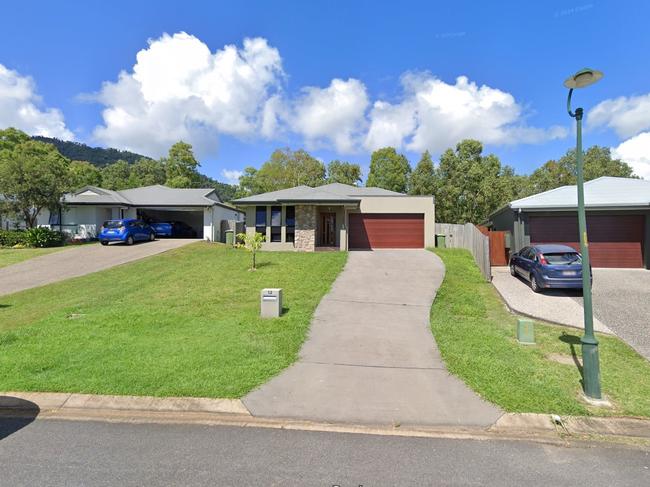 Whitsunday Regional Council considered, and rejected, a short term accomodation proposal at 52 Traders Crescent, Cannonvale despite warnings they may be sued. Photo: Contributed.