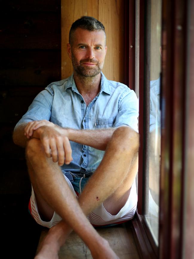 Notorious COVID conspiracy theorist and celebrity Chef Pete Evans in Byron Bay. Picture: Nathan Edwards