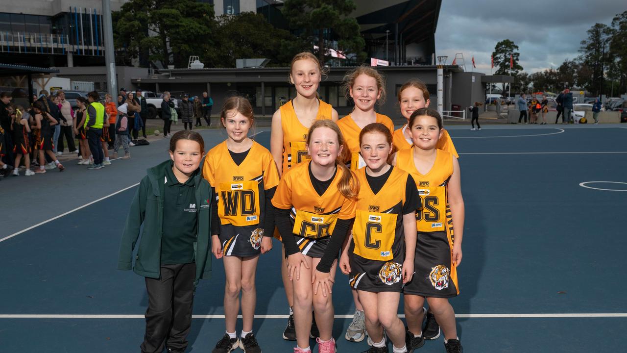 Grovedale White under-11 netball team.