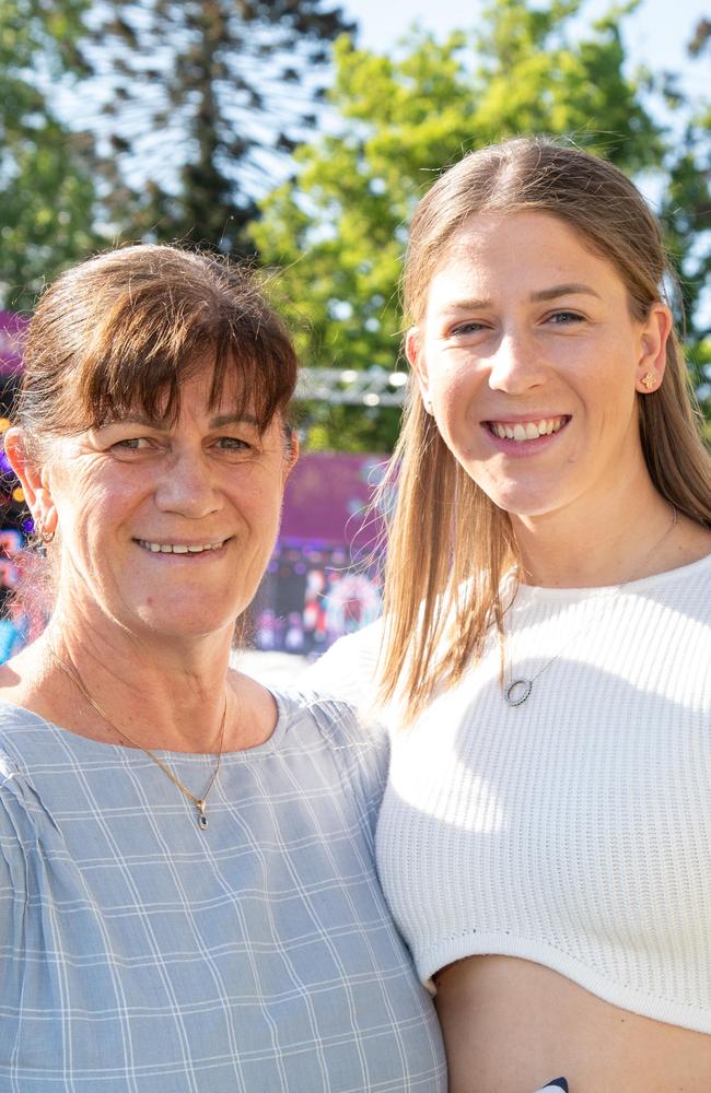 Jenny Veivers and her daughter Sian Veivers at the Toowoomba Carnival of Flowers Festival of Food and Wine, Sunday, September 15, 2024. Picture: Bev Lacey