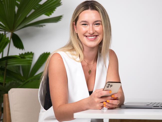 After securing work within 24 hours on the Getahead app, Remy Tucker says she will never go back to applying for roles using a resume and cover letter again.